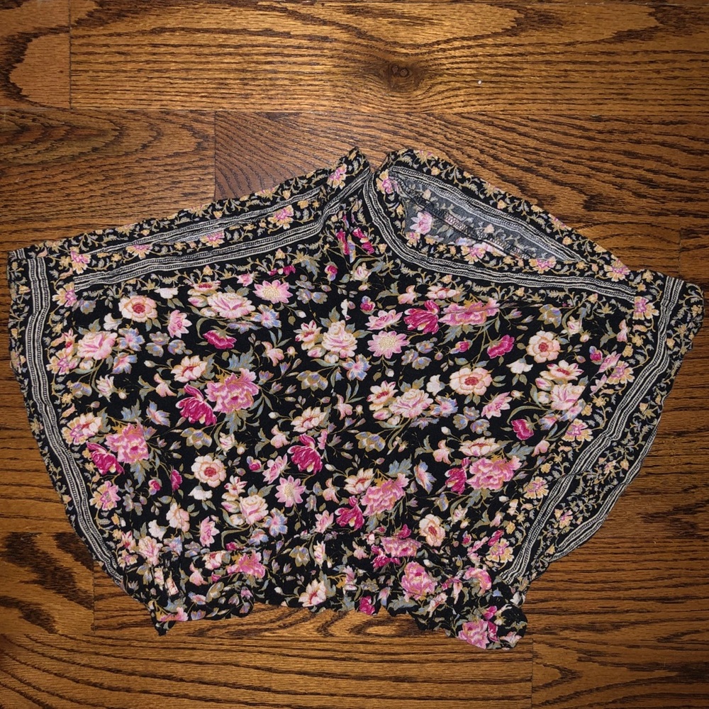 airy AMERICAN EAGLE shorts